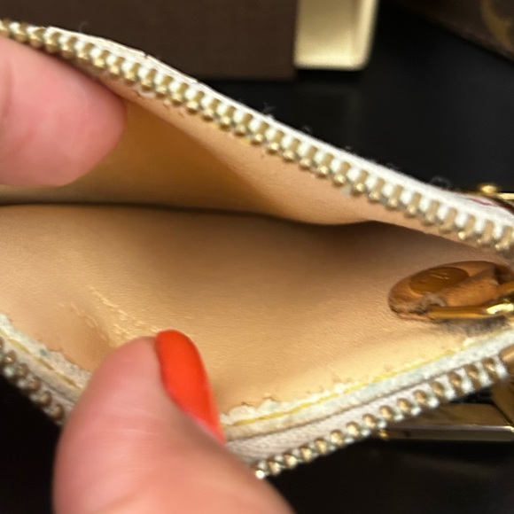 Louis Vuitton Murakami Key Cles with Box. BC Condition. - Picture 4 of 14
